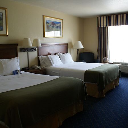 Holiday Inn Express Hotels & Suites Mountain Home By Ihg Room photo