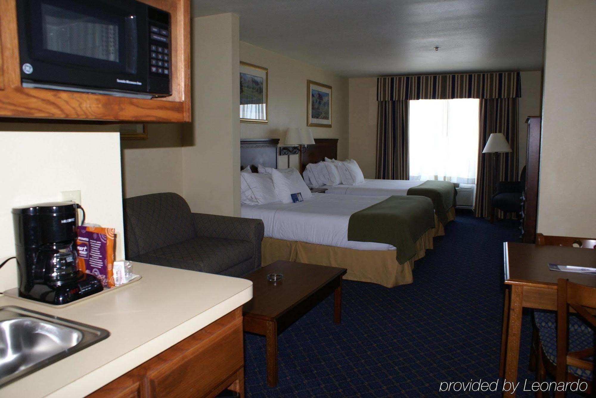 Holiday Inn Express Hotels & Suites Mountain Home By Ihg Room photo