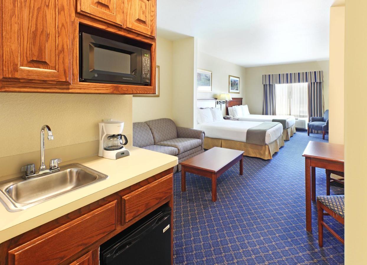 Holiday Inn Express Hotels & Suites Mountain Home By Ihg Exterior photo